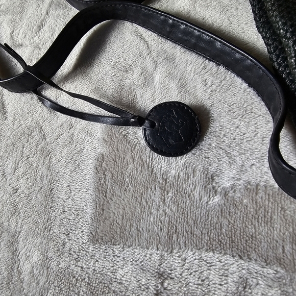 Bagheera Designer Italian Crossbody Purse - Picture 4 of 8